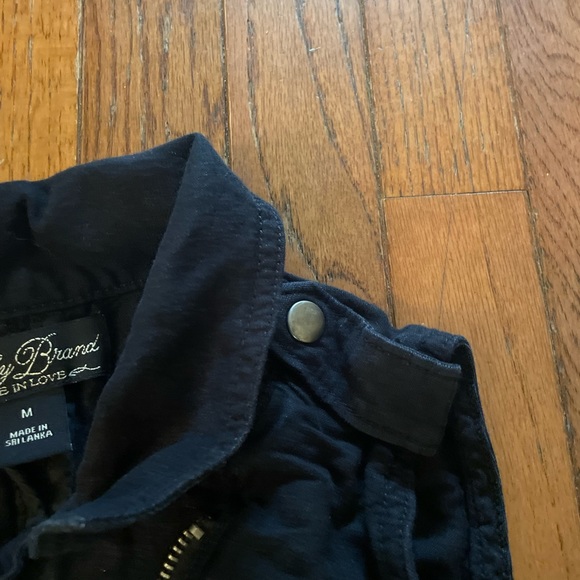 Lucky black unisex zippered moto vest linen sleeveless pockets adjustable back - Picture 7 of 9